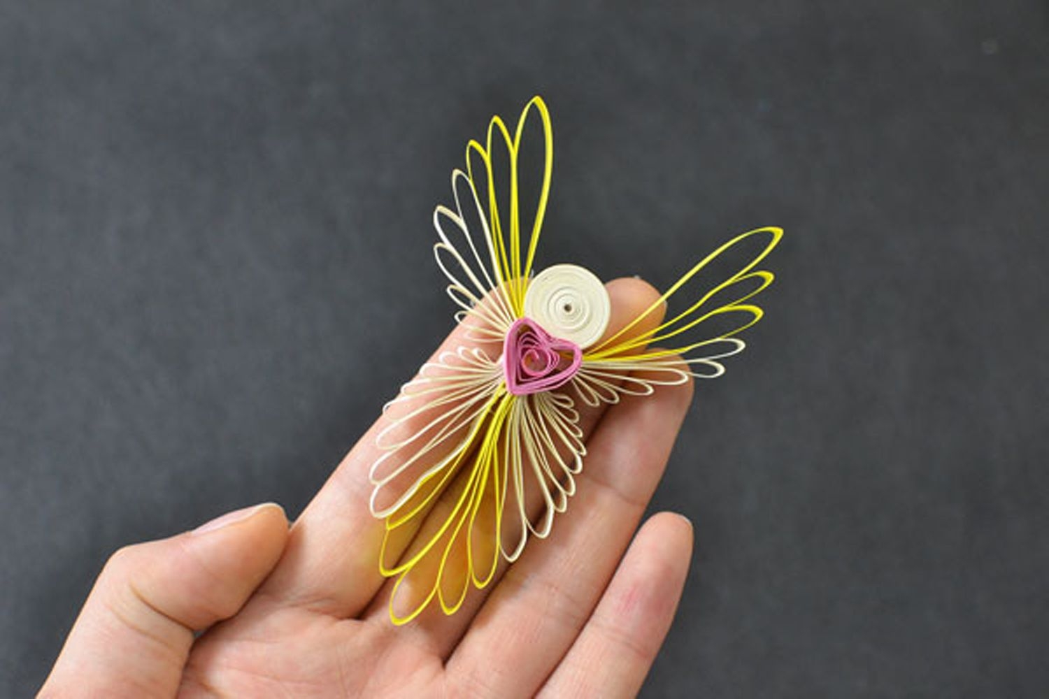 11 Paper Quilling Patterns For Beginners