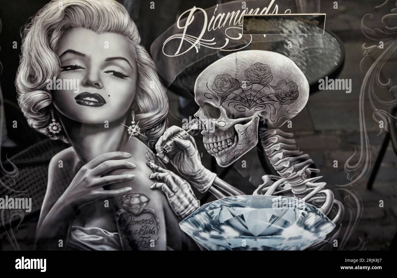 Marilyn Monroe Art Engraved Illustration Image On The Window Of A Tattoo Shop Window England UK Stock Photo Alamy