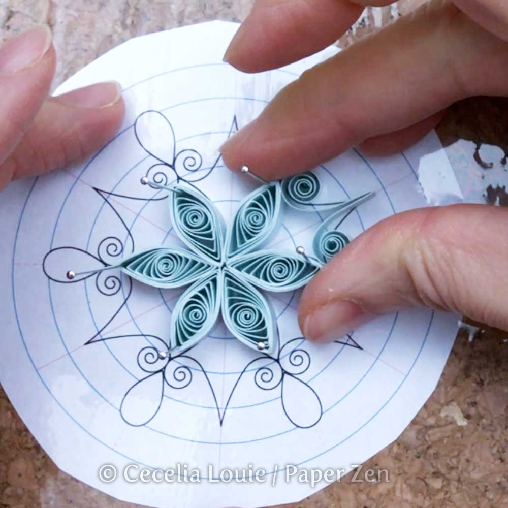 Quilling Snowflakes Free Pattern And Tutorial PaperZen
