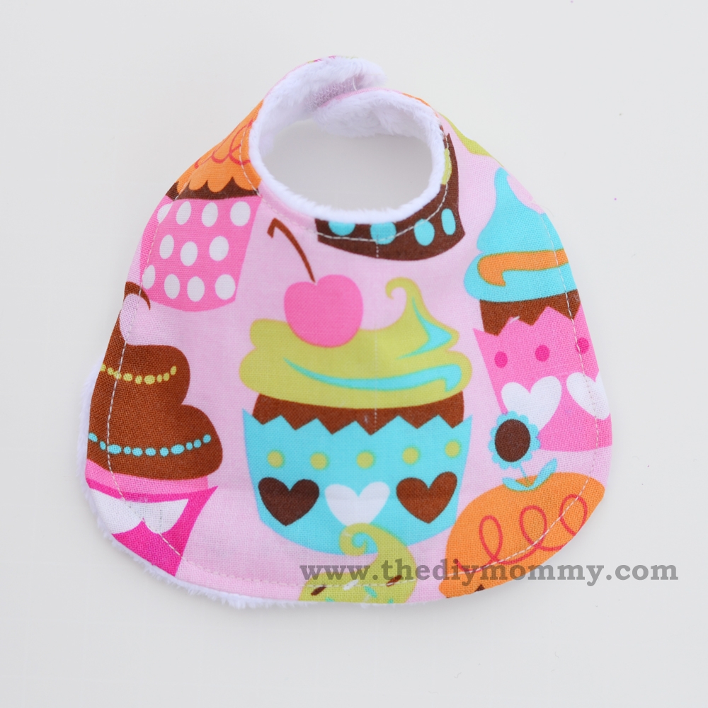 Sew A Deluxe Dolly Diaper Bag And Accessories Dolly Diapers Wipes Case Changemat Bib The DIY Mommy